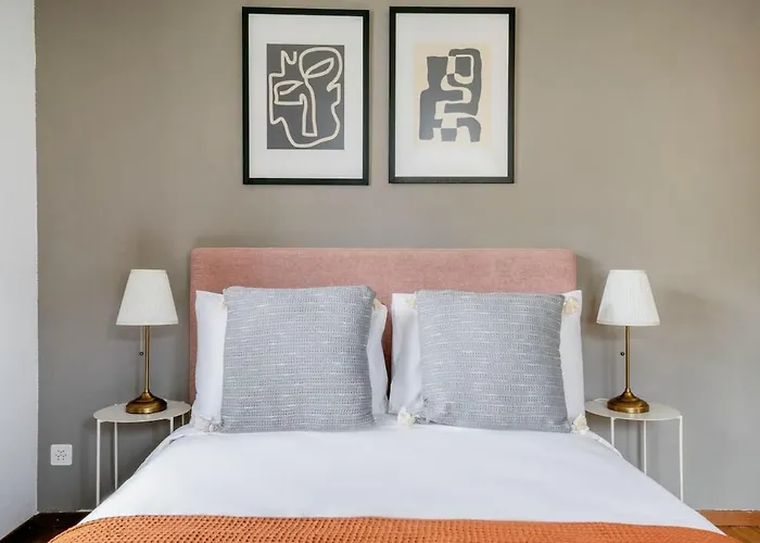 Blossom 90 Qm 3 Schlafzimmer Balkon & Voll Ausgestattete Kueche شقة زيورخ