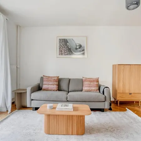 Apartament Blossom 90 Qm 3 Schlafzimmer Balkon & Voll Ausgestattete Kueche