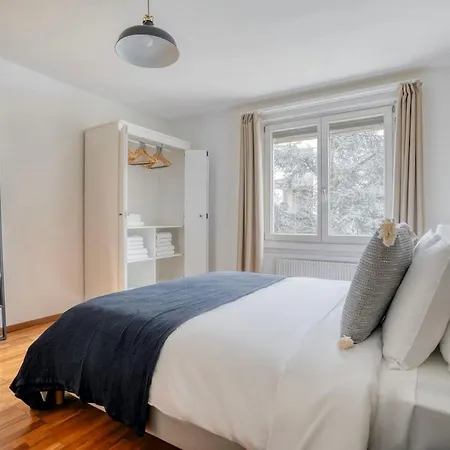 Blossom 90 Qm 3 Schlafzimmer Balkon & Voll Ausgestattete Kueche Appartement *